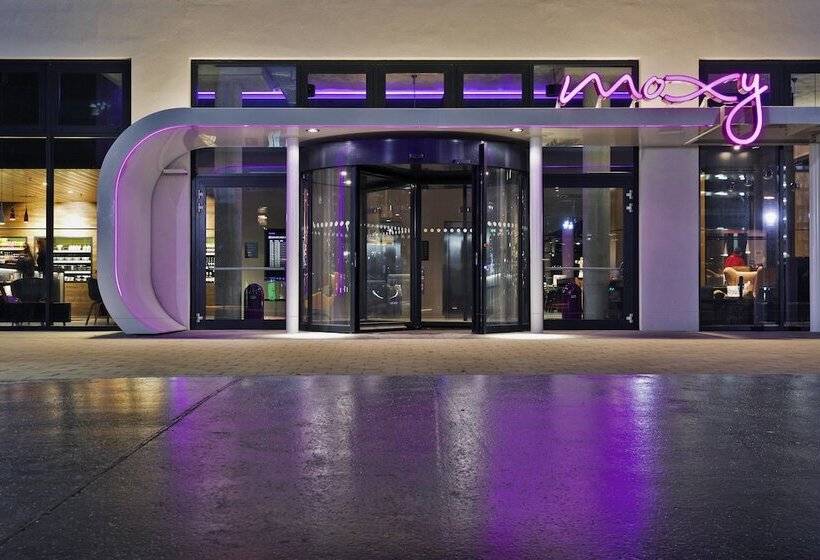 هتل Moxy Vienna Airport
