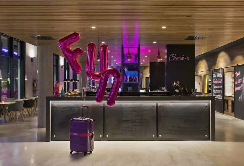Hotelli Moxy Vienna Airport