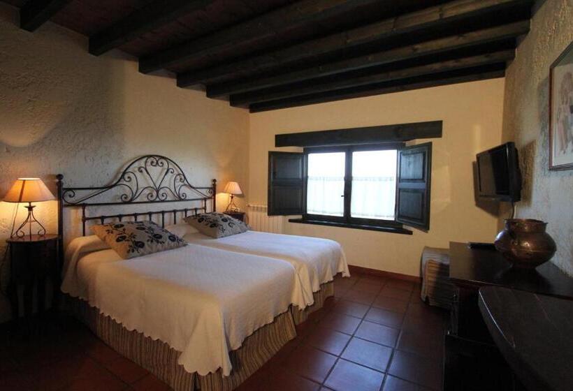 ホテル Paraje Del Asturcon Adults Only