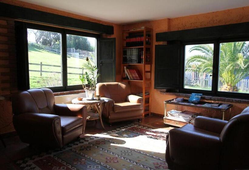 ホテル Paraje Del Asturcon Adults Only