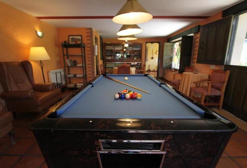 ホテル Paraje Del Asturcon Adults Only