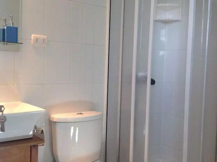 هتل Pontoval B&b