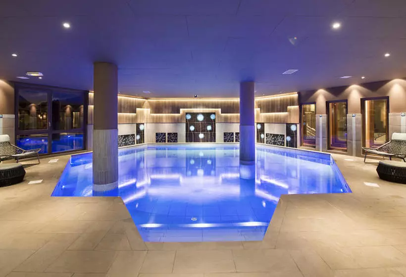Hotelli Le Hameau Du Kashmir