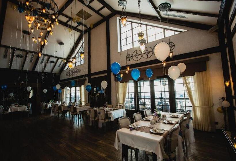 هتل Sakit Gol Silent Lake