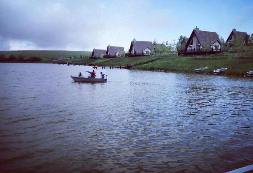 هتل Sakit Gol Silent Lake