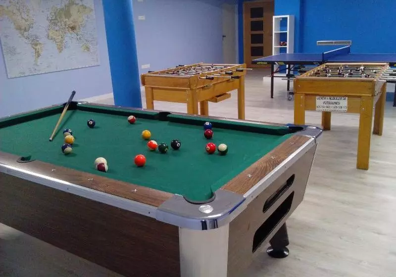 هتل The Factory Residence Hall