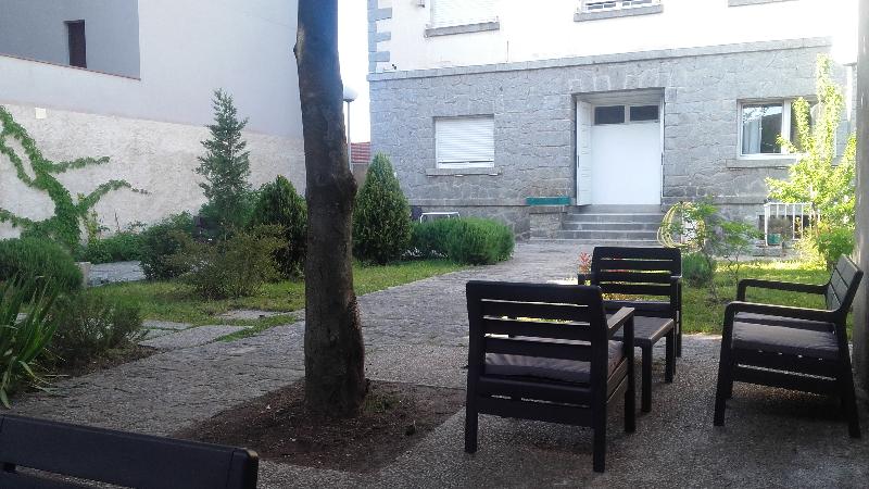 فندق The Factory Residence Hall