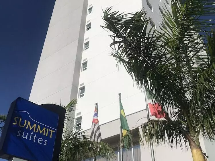 ホテル Summit Suítes Pindamonhangaba