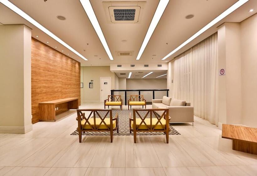 Otel Summit Suítes Pindamonhangaba