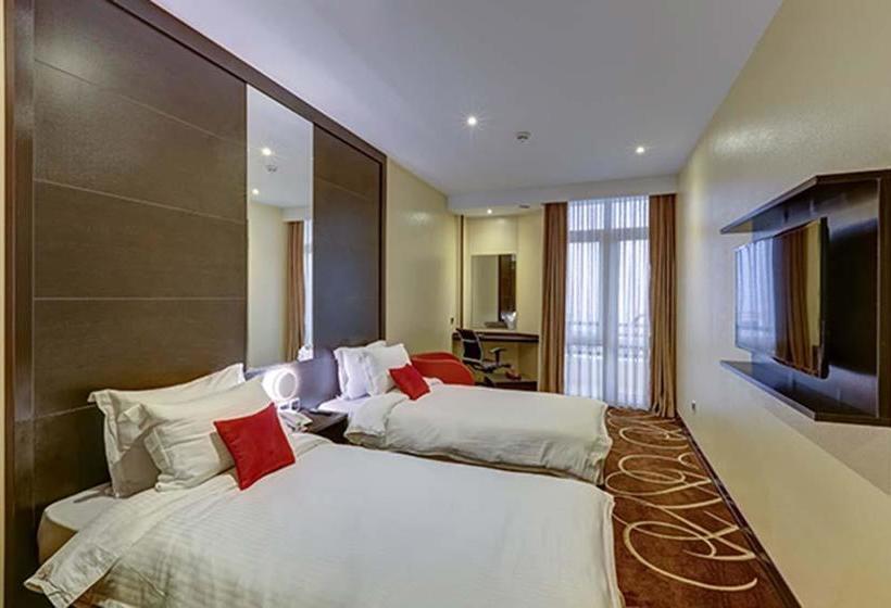 Tehran Grand Hotel 1