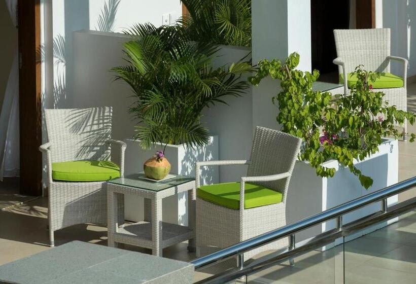 Villa Wiljoba With Private Gym, Cook & Butler, Batu Bolong