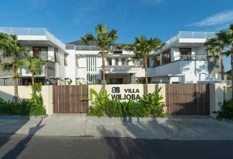 Villa Wiljoba With Private Gym, Cook & Butler, Batu Bolong