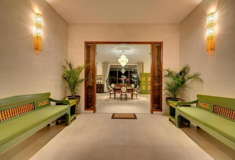 Villa Wiljoba With Private Gym, Cook & Butler, Batu Bolong