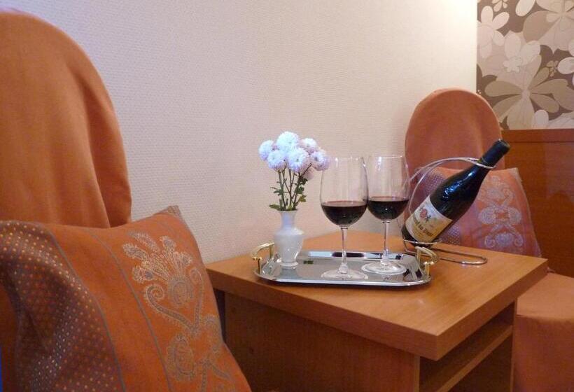 هاستل Economy Room In Hotel Eney