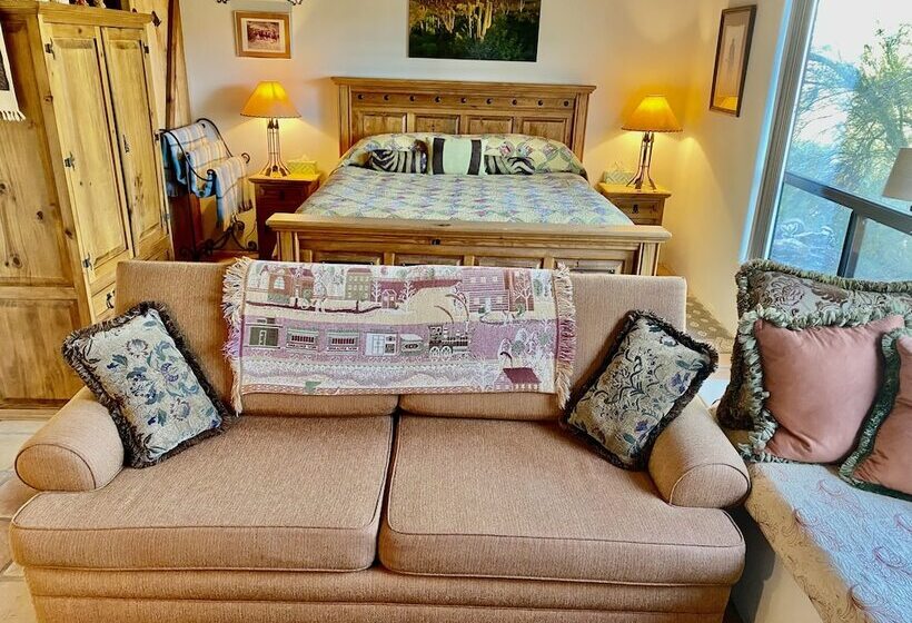 住宿加早餐  Spur Cross Inn