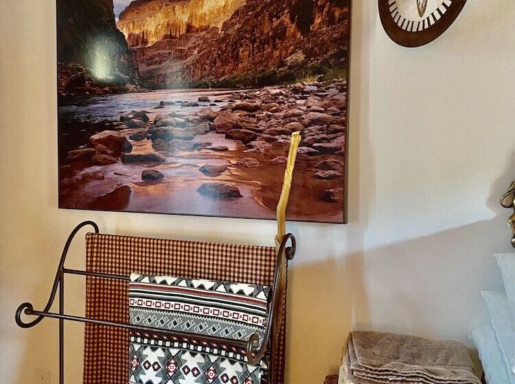 住宿加早餐  Spur Cross Inn