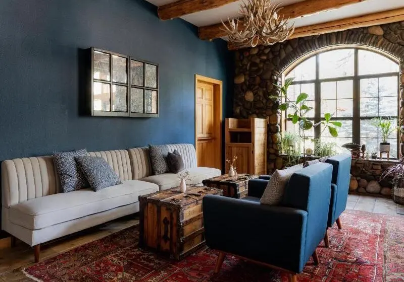 هتل Black Bear Lodge