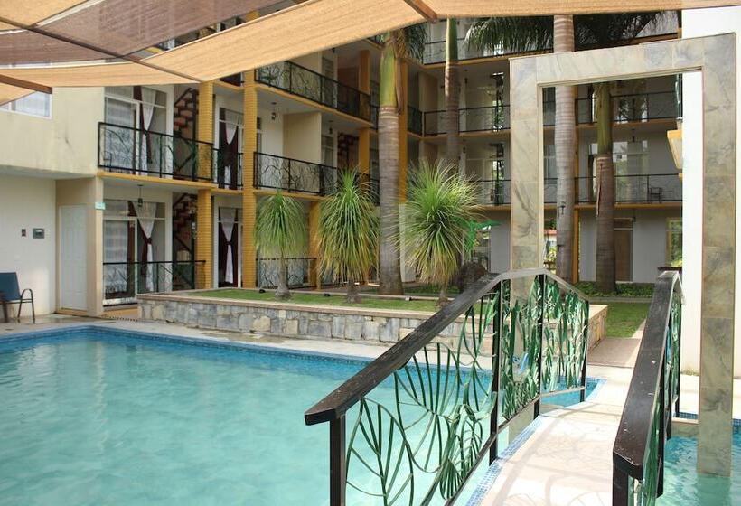 فندق Cascada Huasteca