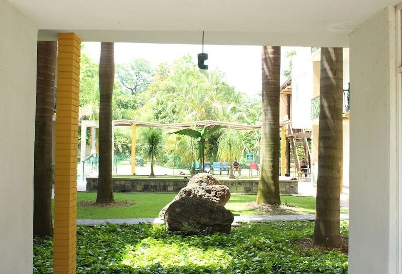 فندق Cascada Huasteca