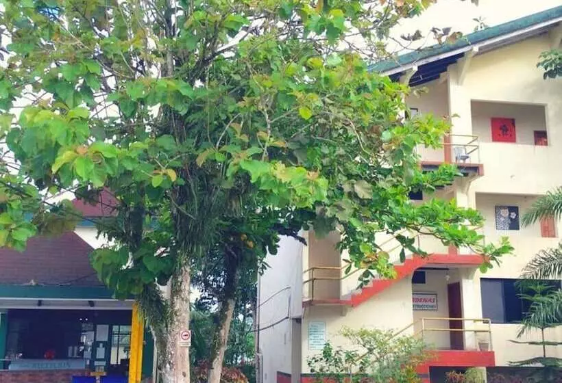 هتل Hosteria Amazonas