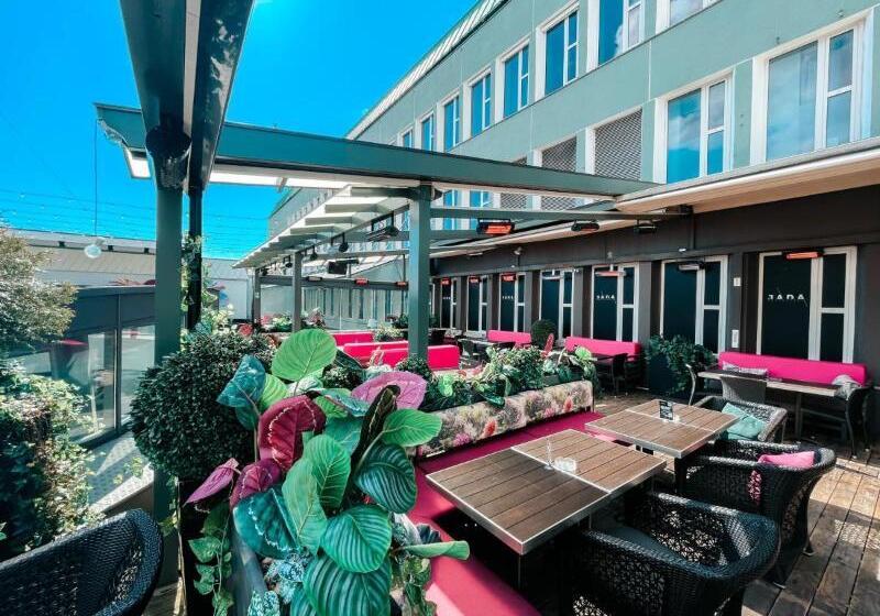 Magic Hotel Xhibition