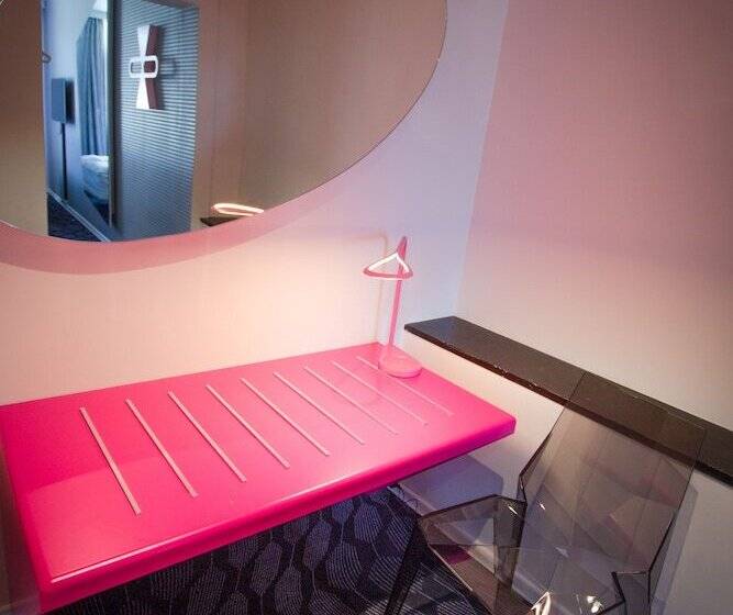 Magic Hotel Xhibition