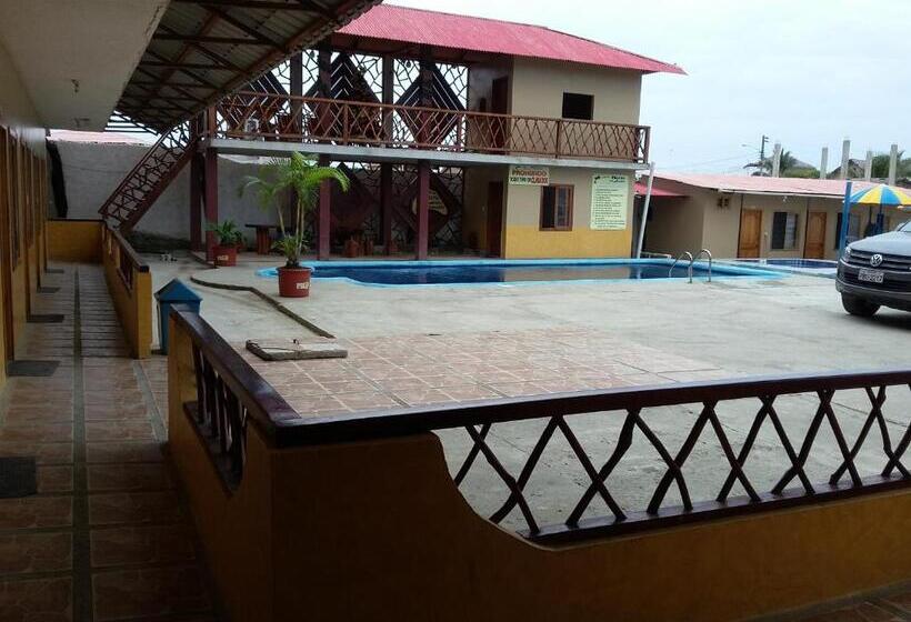 ホテル Mediterraneo