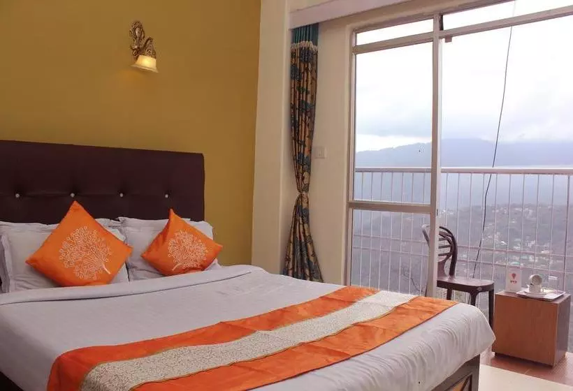 ホテル Oyo Rooms Near Deorali Bus Stand