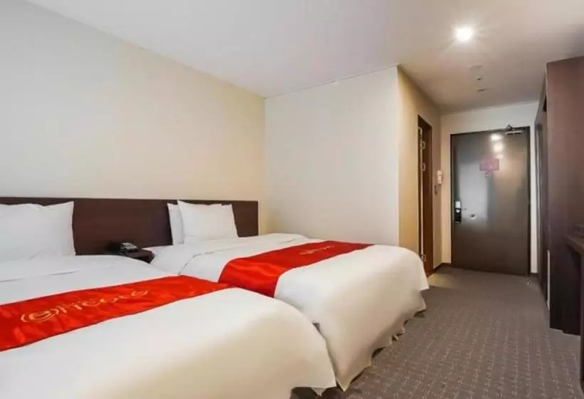 ホテル Ramada Encore By Wyndham Pyeongtaek
