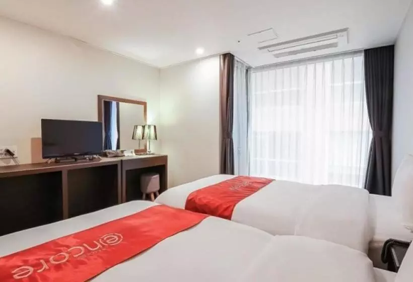 ホテル Ramada Encore By Wyndham Pyeongtaek