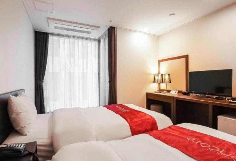 Hotel Ramada Encore By Wyndham Pyeongtaek