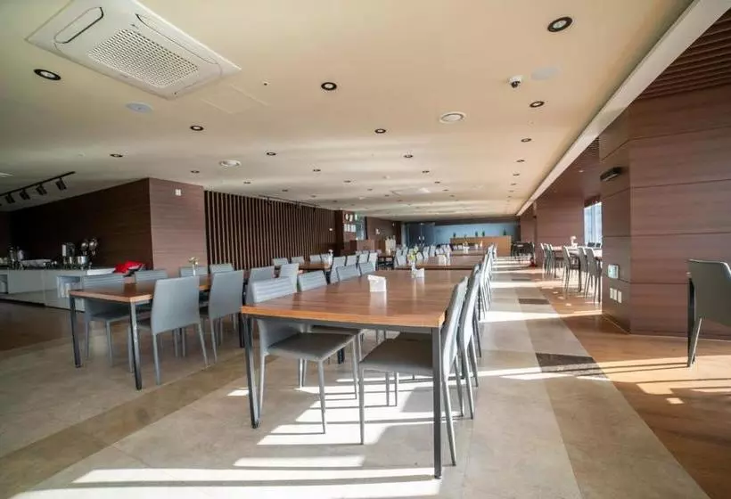 ホテル Ramada Encore By Wyndham Pyeongtaek