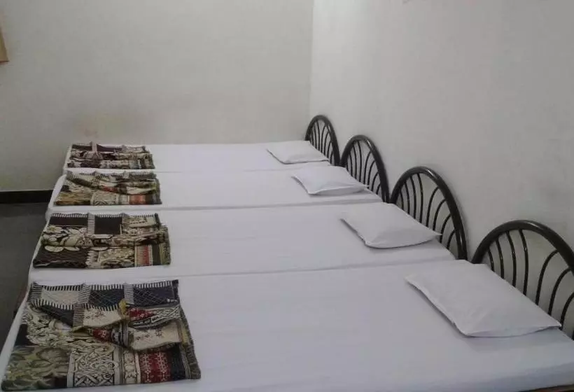 ホテル Sarang Lodging And Boarding