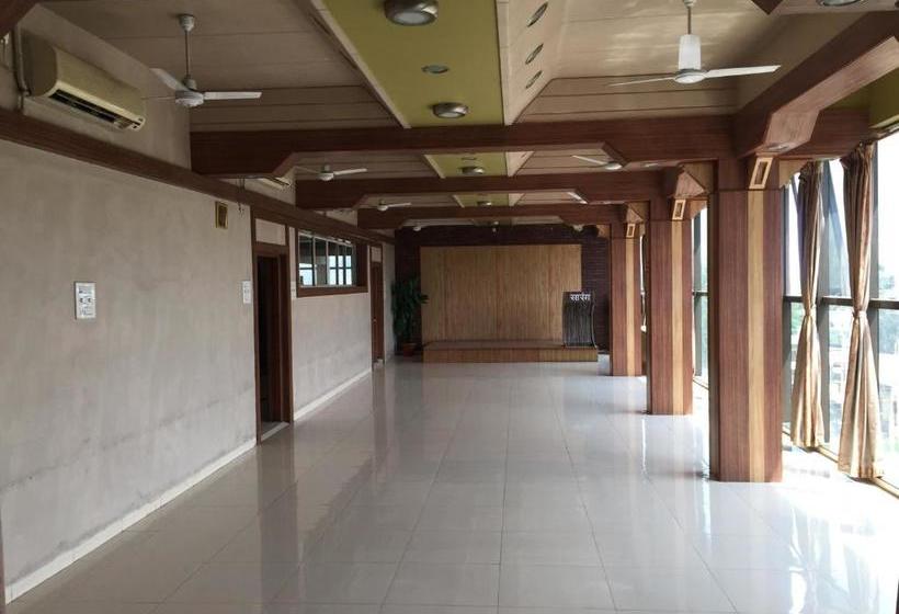 호텔 Sarang Lodging And Boarding