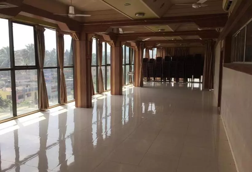 ホテル Sarang Lodging And Boarding