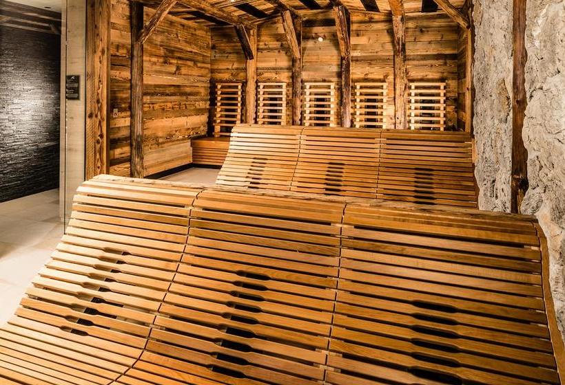 ホテル Alpine Luxury Spa Resort Schwarzenstein