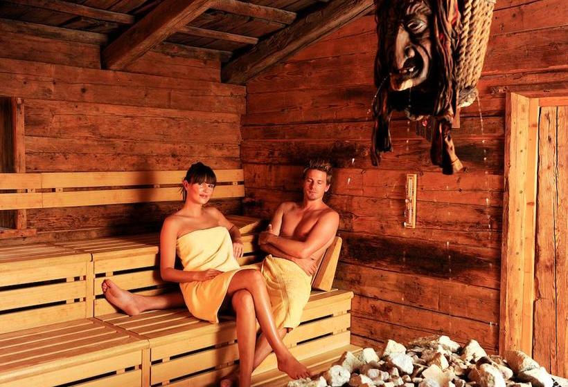 ホテル Alpine Luxury Spa Resort Schwarzenstein