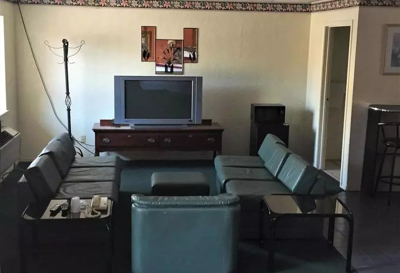 مُتل Economy Inn Lawton