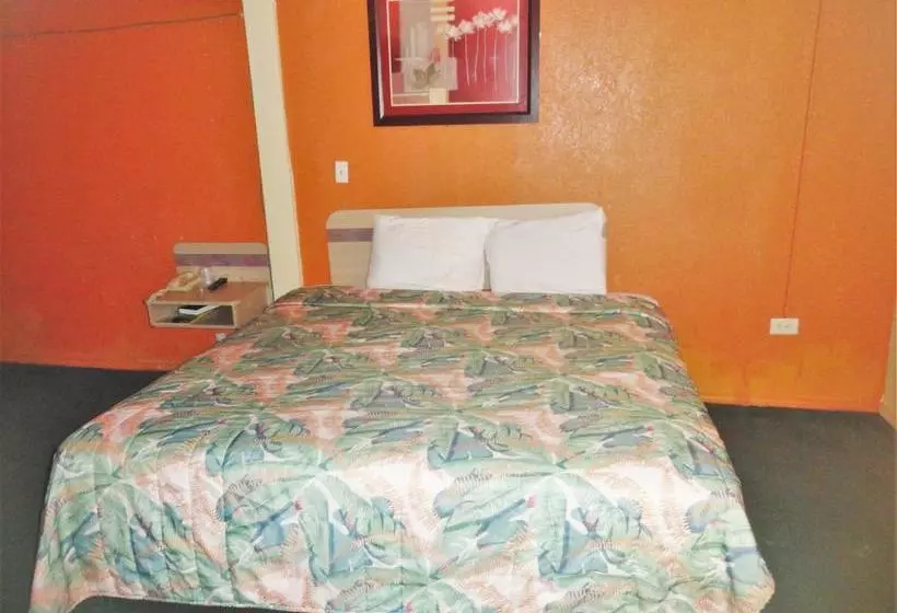 مُتل Economy Inn Lawton