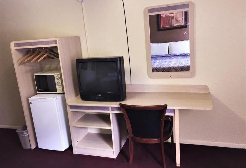 モーテル Economy Inn Lawton