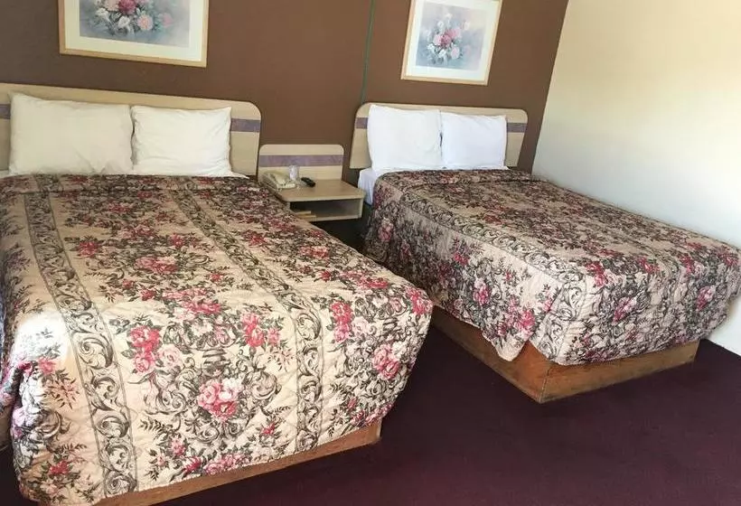 مُتل Economy Inn Lawton