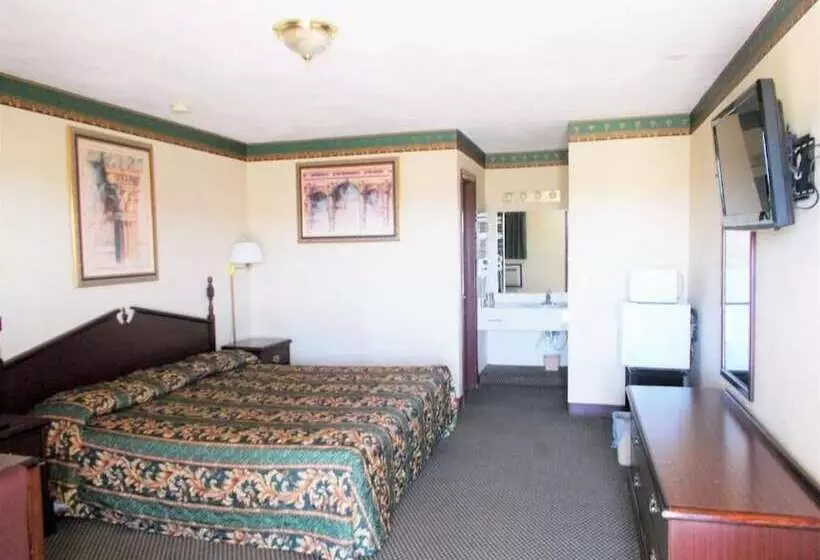 モーテル Economy Inn