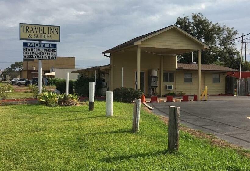 汽车旅馆  Travel Inn & Suites