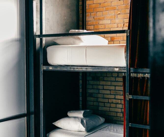 Native Hostel Austin