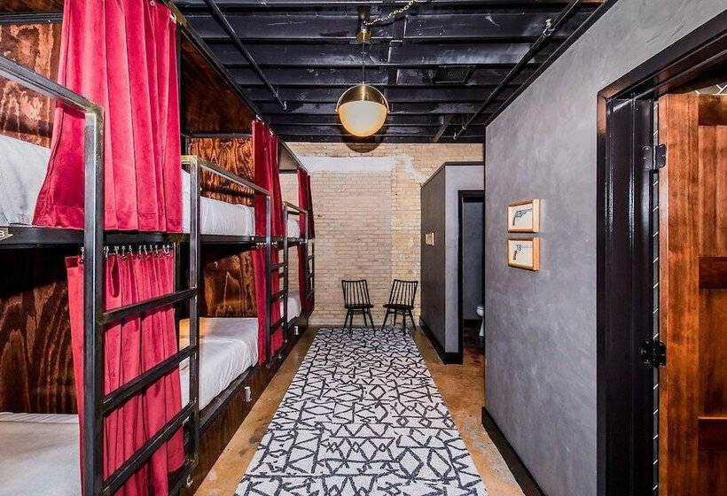 Native Hostel Austin