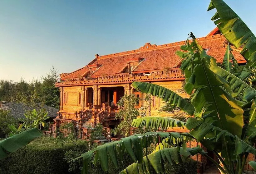 Van Chai Resort