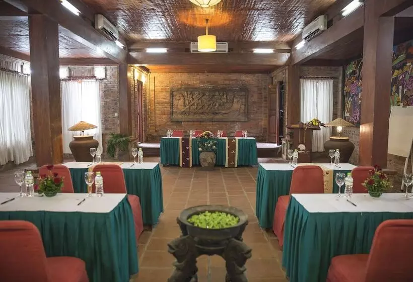 Van Chai Resort