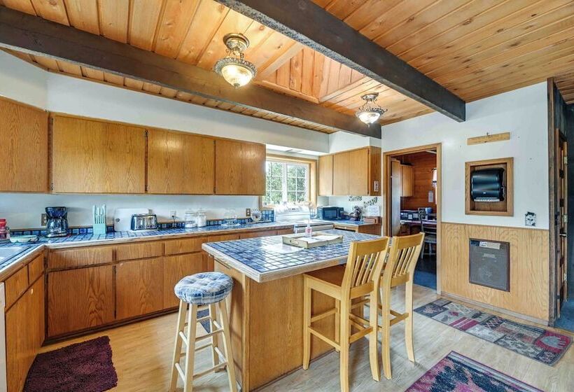 Rustic Home W/ Deck & Grills On Williamson River!