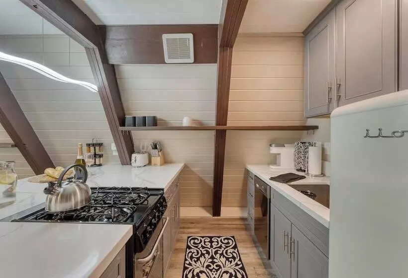 Speckled By Avantstay Modern Interior, 0.5mi To Lake!