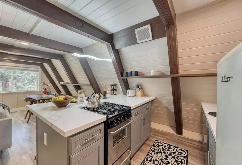 Speckled By Avantstay Modern Interior, 0.5mi To Lake!